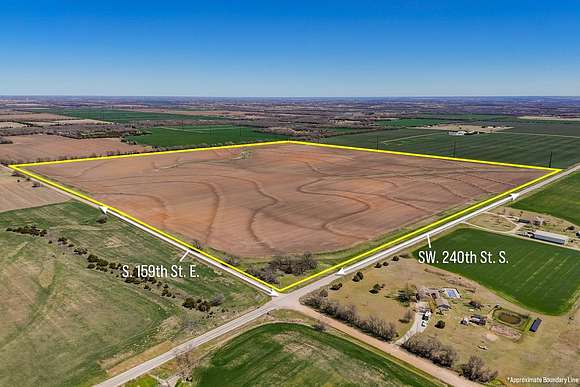 155 Acres of Agricultural Land for Auction in Douglass, Kansas
