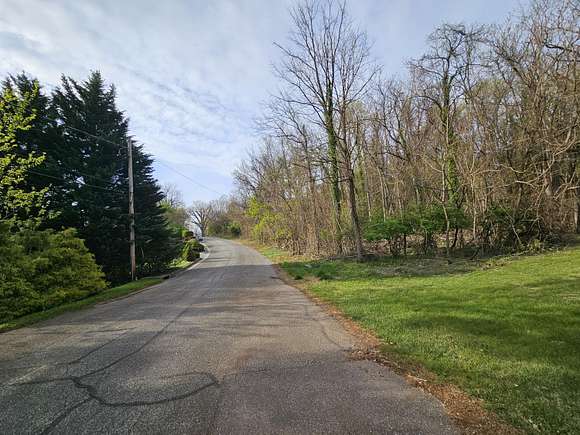 1.4 Acres of Residential Land for Sale in Roanoke, Virginia