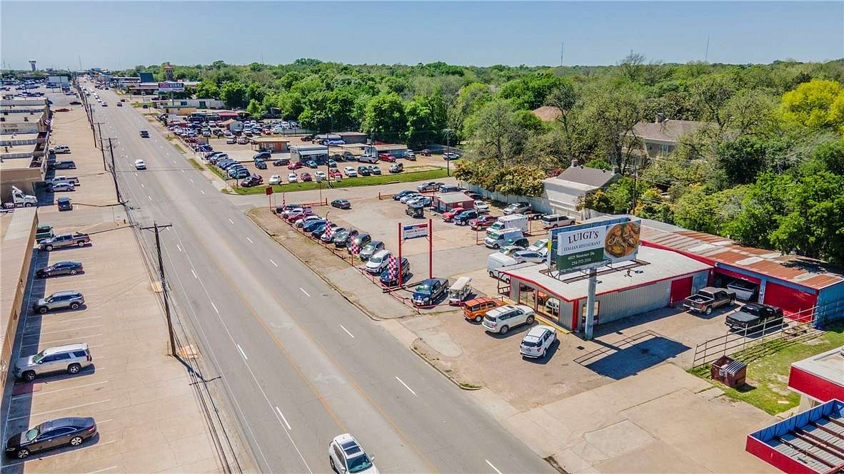 0.7 Acres of Commercial Land for Sale in Waco, Texas