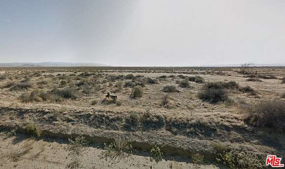 2.5 Acres of Land for Sale in Antelope Acres, California