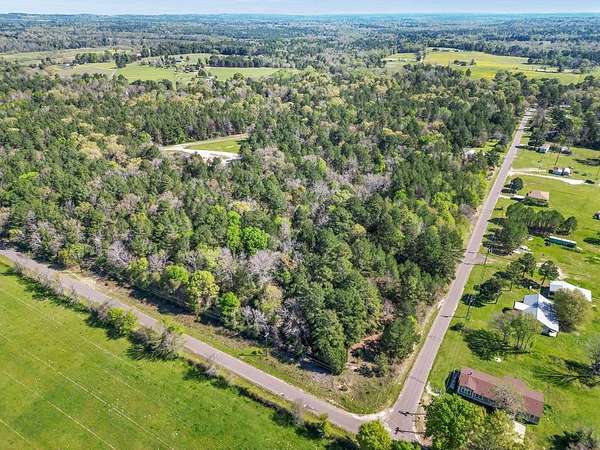 31.5 Acres of Recreational Land for Sale in Elkhart, Texas