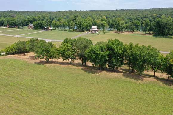 4.7 Acres of Residential Land for Sale in Mountain View, Arkansas
