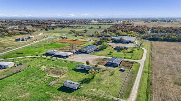 27.1 Acres of Agricultural Land with Home for Sale in Pilot Point, Texas