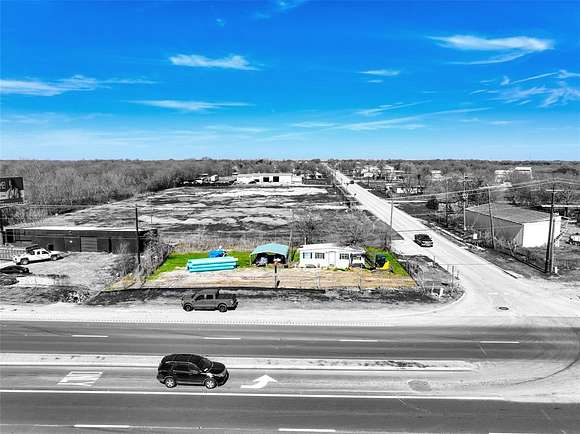 0.22 Acres of Commercial Land for Sale in Terrell, Texas