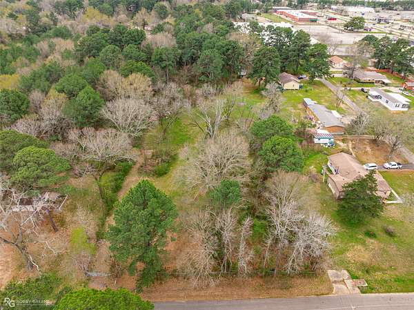 2.5 Acres of Residential Land for Sale in Shreveport, Louisiana