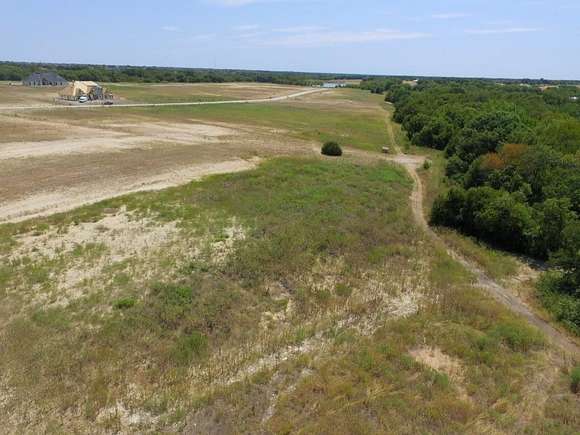 1.2 Acres of Residential Land for Sale in Midlothian, Texas