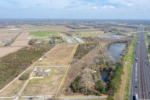 9 Acres of Residential Land for Sale in Breaux Bridge, Louisiana