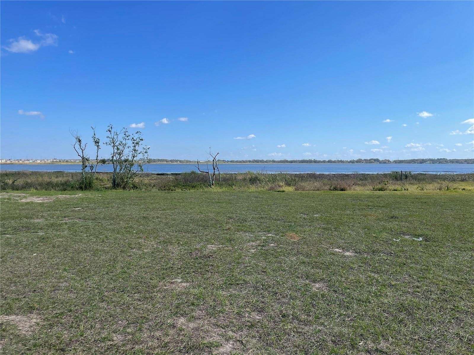 0.37 Acres of Residential Land for Sale in Lake Alfred, Florida