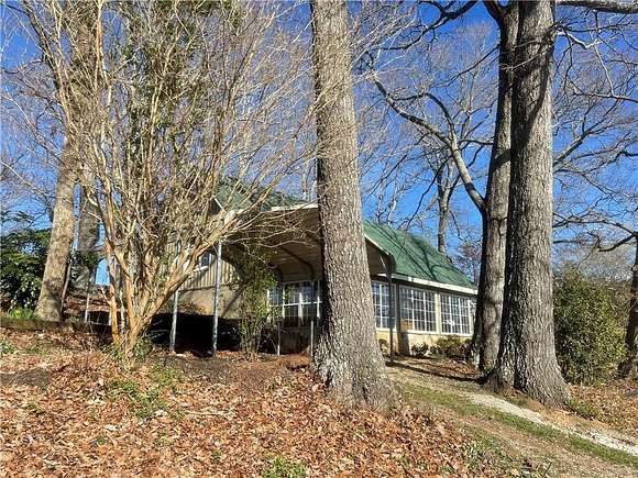 3.6 Acres of Residential Land with Home for Sale in Fairmount, Georgia