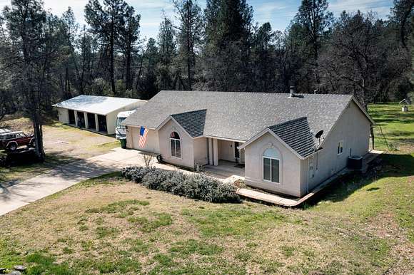25.7 Acres of Recreational Land with Home for Sale in Redding, California