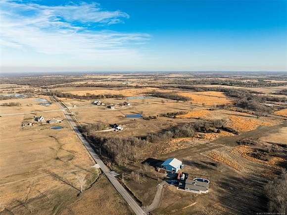 3.335 Acres of Residential Land for Sale in Porter, Oklahoma