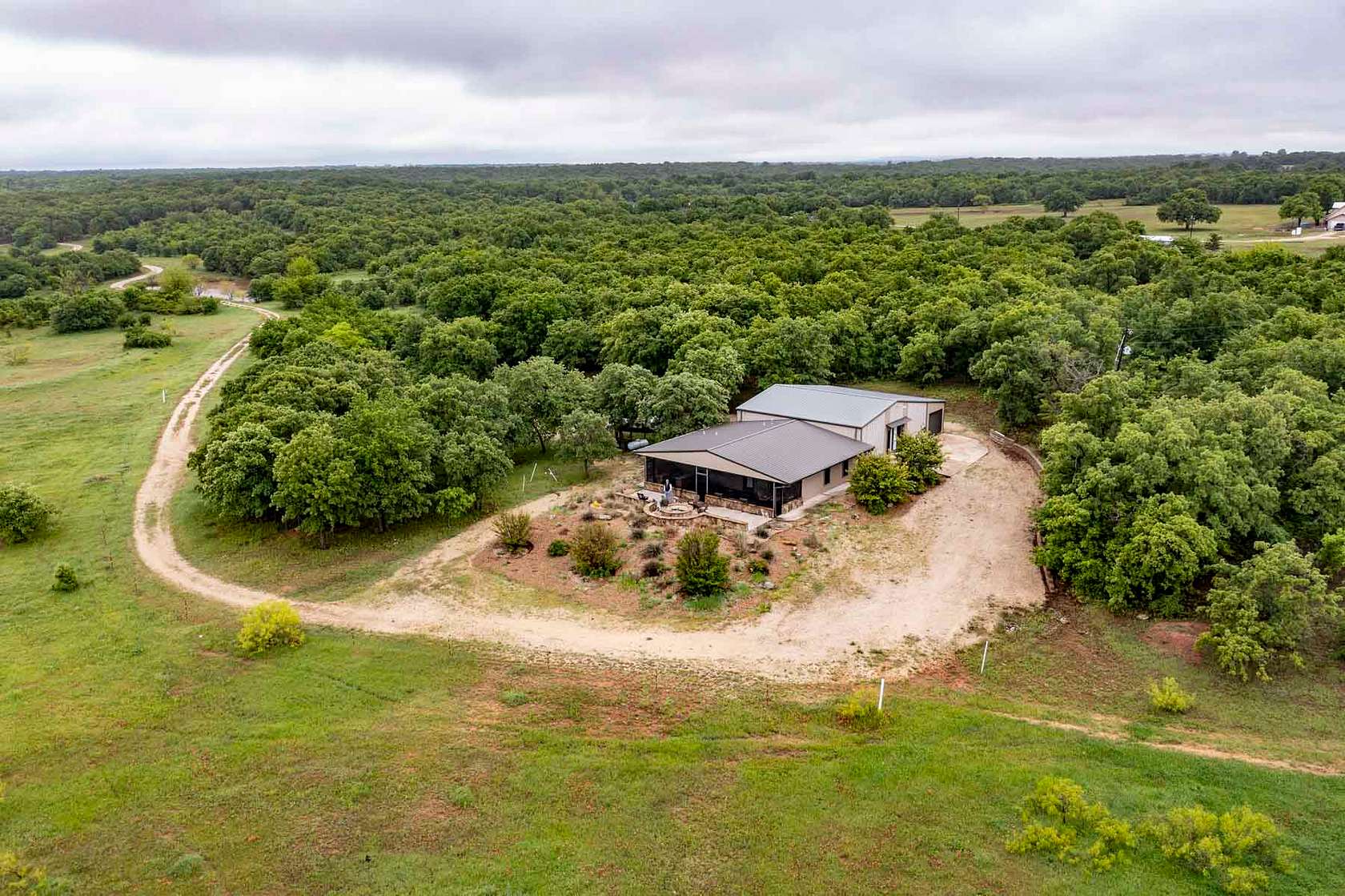 135 Acres of Improved Land for Sale in St. Jo, Texas