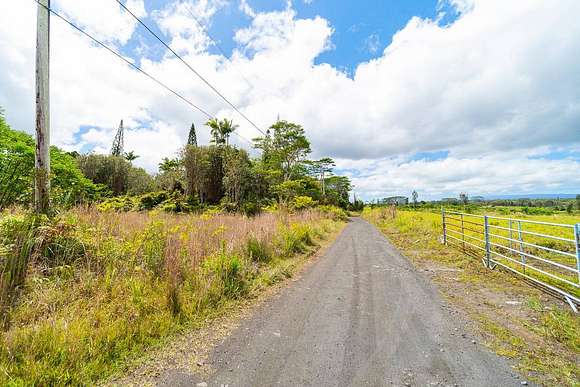 1 Acre of Residential Land for Sale in Mountain View, Hawaii