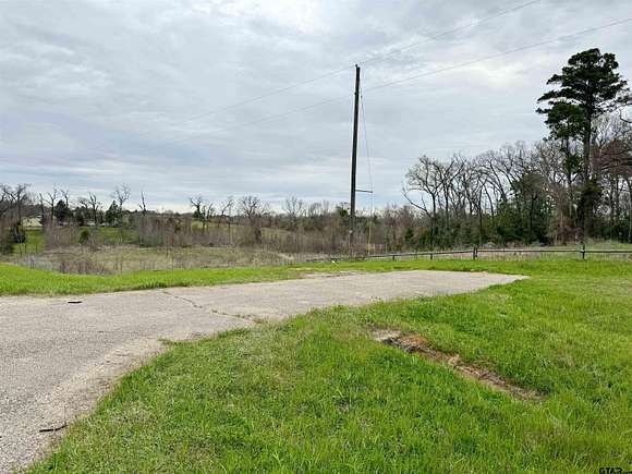 2.4 Acres of Mixed-Use Land for Sale in Lindale, Texas