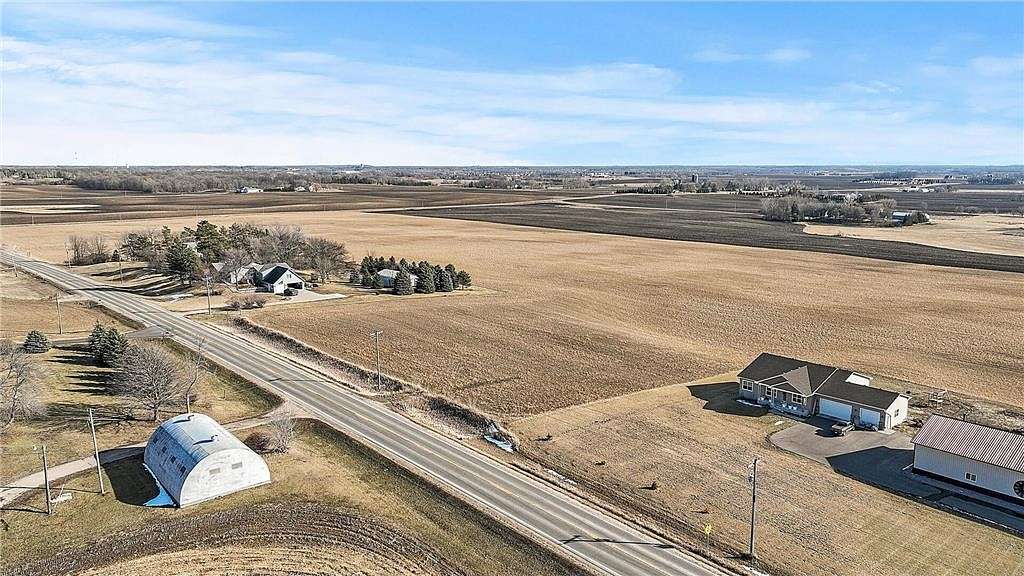 2.5 Acres of Residential Land for Sale in Albertville, Minnesota