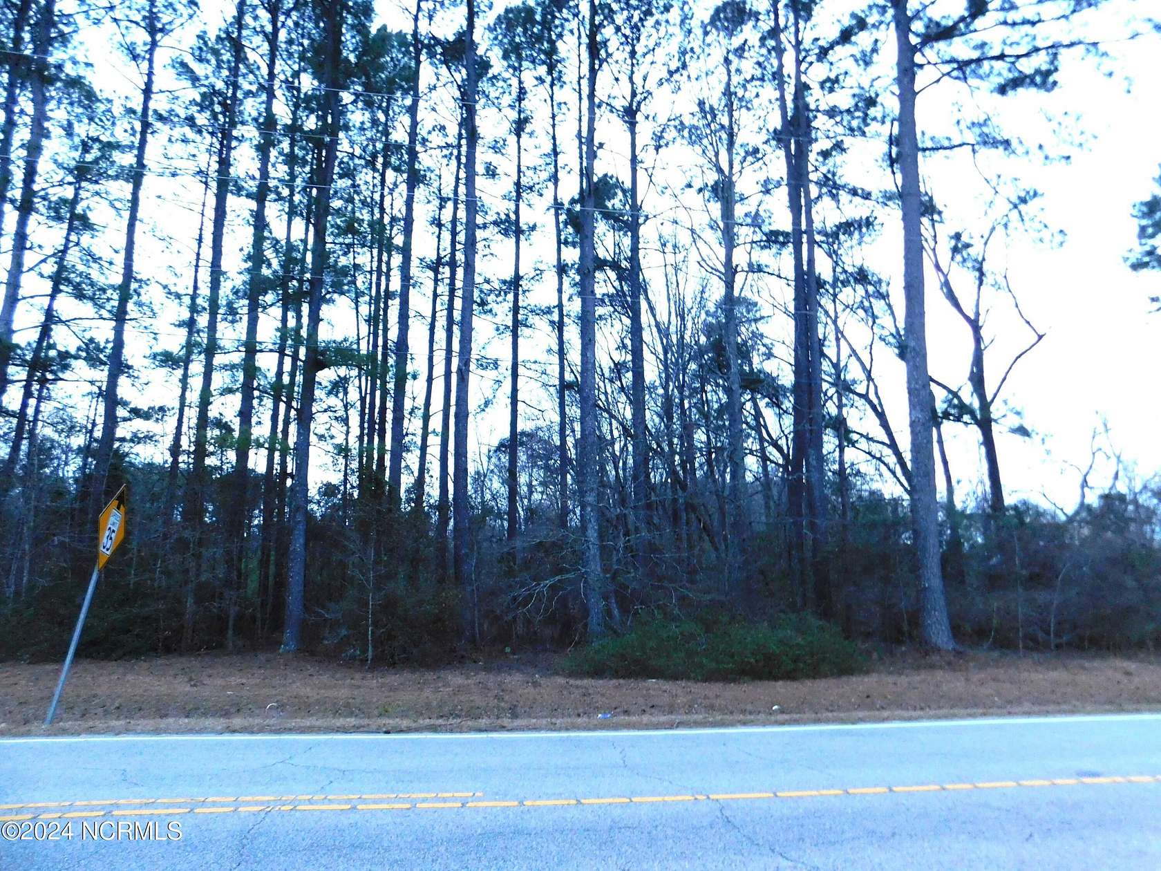 2 Acres of Residential Land for Sale in Laurinburg, North Carolina