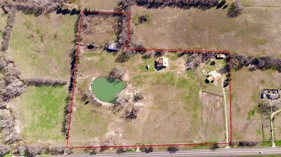 15.2 Acres of Land with Home for Sale in Athens, Texas