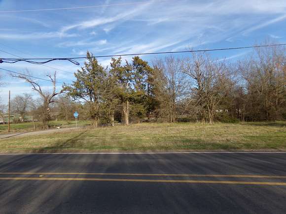 1.9 Acres of Mixed-Use Land for Sale in Paris, Texas