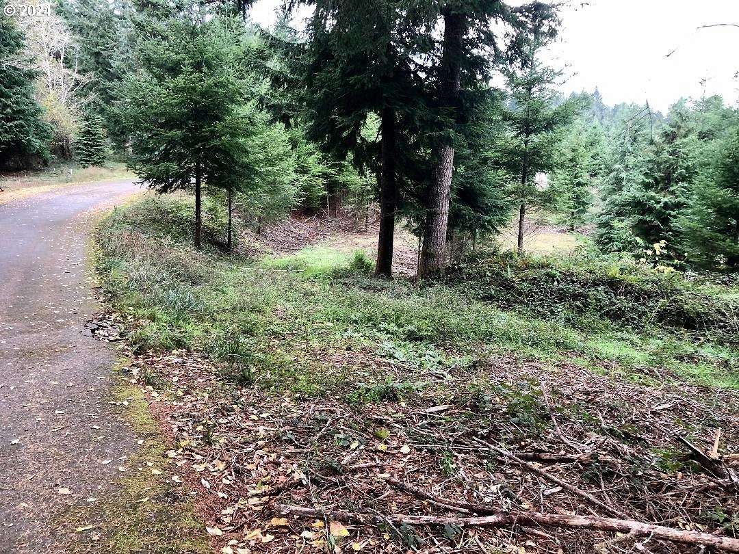 2.5 Acres of Residential Land for Sale in Coos Bay, Oregon