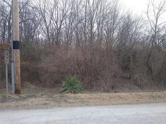 0.39 Acres of Residential Land for Sale in Sparta, Illinois