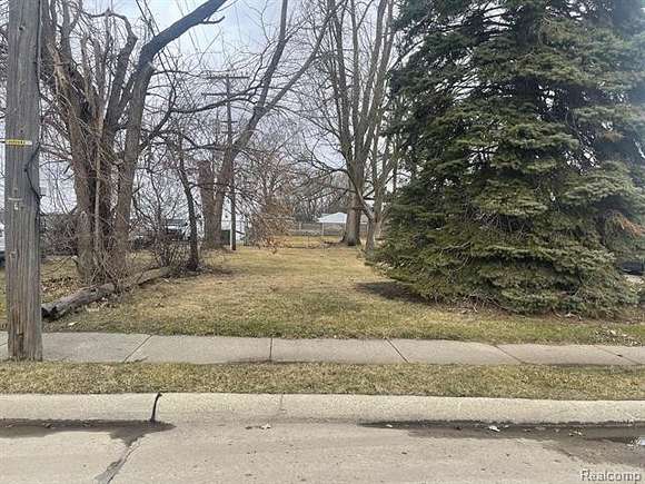 0.21 Acres of Residential Land for Sale in Warren, Michigan