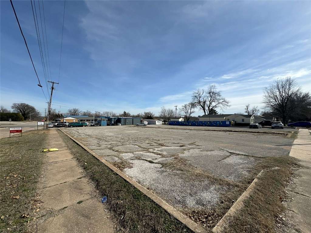 0.48 Acres of Land for Sale in Ponca City, Oklahoma