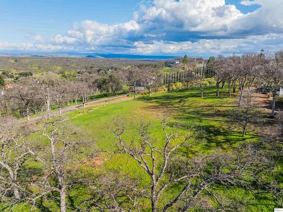 3 Acres of Residential Land for Sale in Red Bluff, California