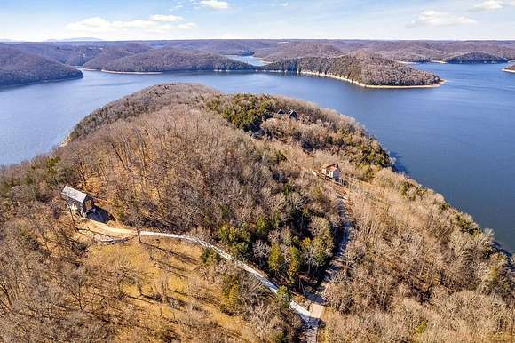 1.5 Acres of Residential Land for Sale in Silver Point, Tennessee