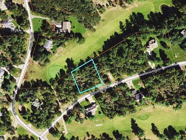 0.48 Acres of Residential Land for Sale in Cadillac, Michigan
