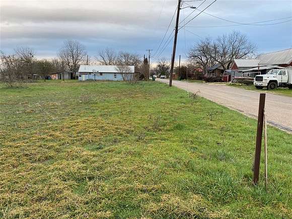 0.25 Acres of Land for Sale in Dublin, Texas