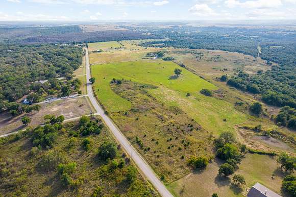 2.5 Acres of Residential Land for Sale in Pawhuska, Oklahoma