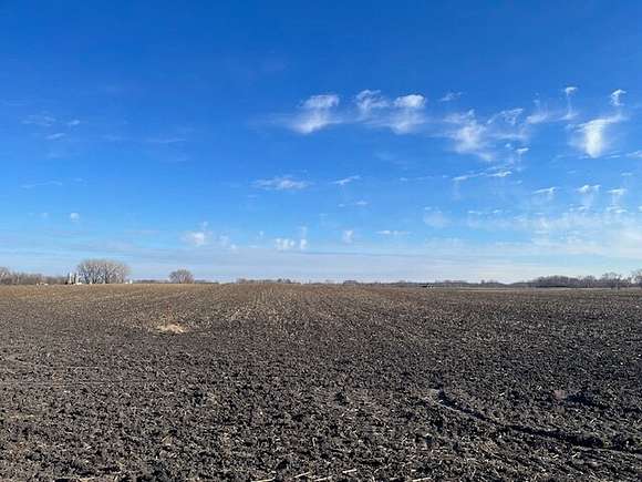 100 Acres of Agricultural Land for Sale in Glencoe, Minnesota