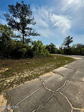 0.33 Acres of Residential Land for Sale in Chipley, Florida