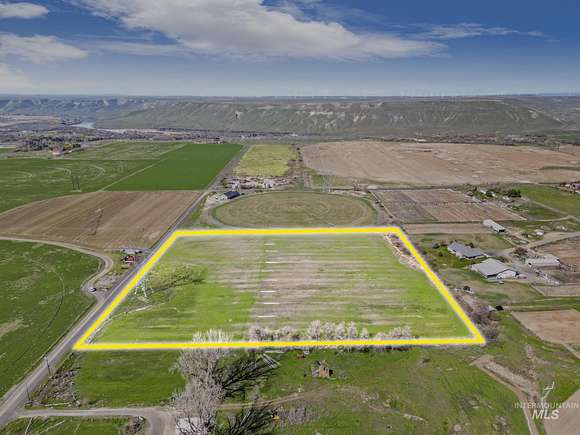 10.2 Acres of Recreational Land for Sale in Hagerman, Idaho