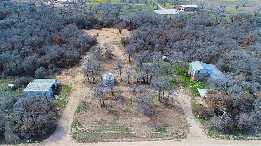 8 Acres of Residential Land for Sale in Clyde, Texas
