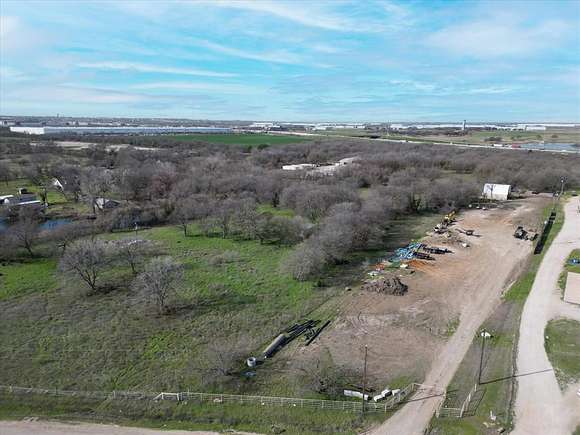 3 Acres of Commercial Land for Sale in Fort Worth, Texas