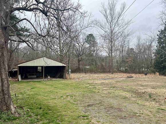 1 Acre of Residential Land for Sale in Pangburn, Arkansas