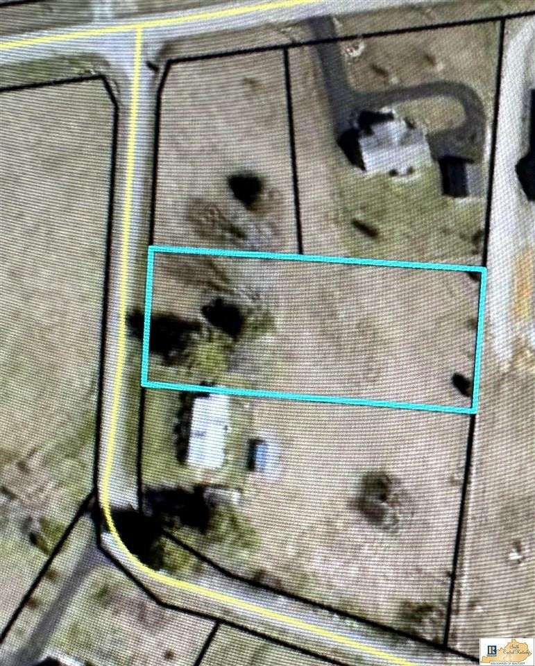 0.82 Acres of Residential Land for Sale in Columbia, Kentucky