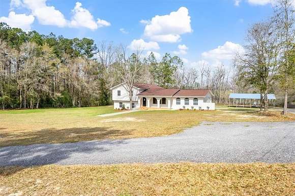 4.2 Acres of Residential Land with Home for Sale in Waycross, Georgia