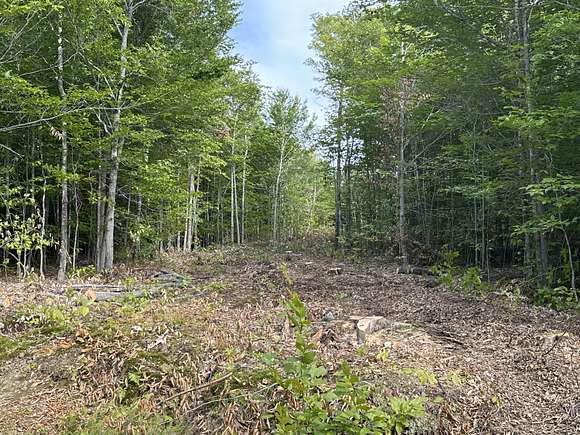 2.7 Acres of Residential Land for Sale in Farmington, Maine