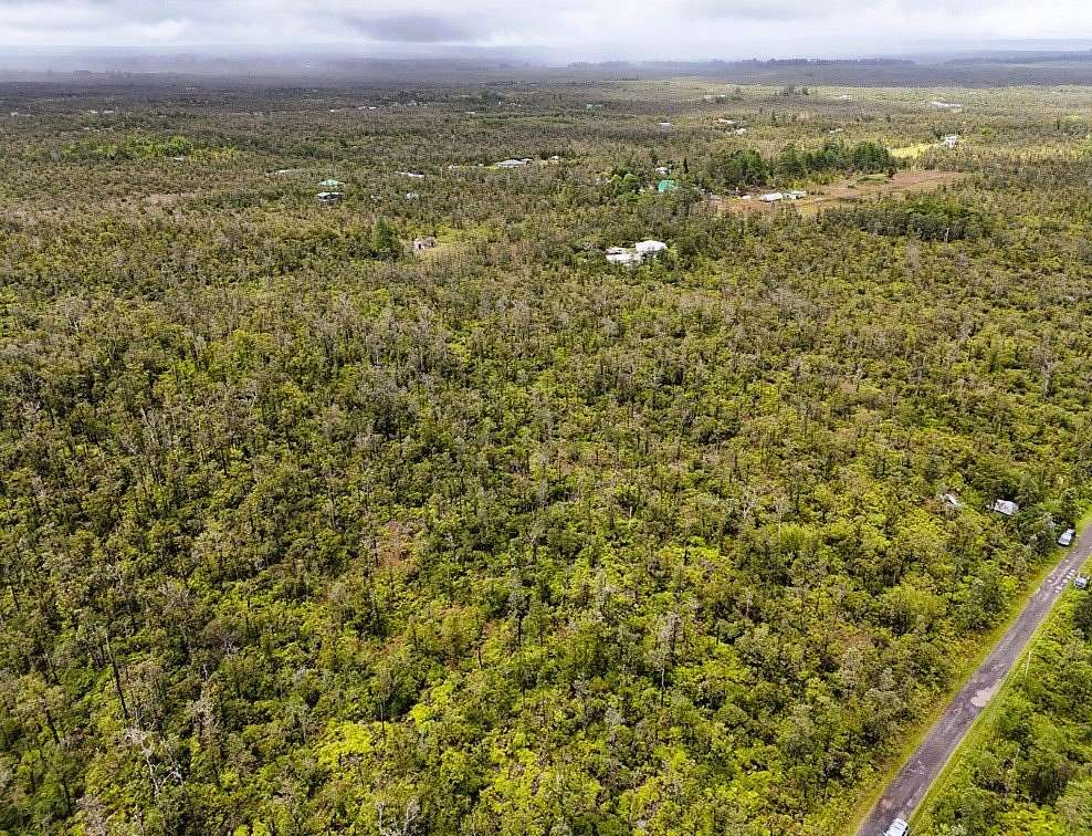 3 Acres of Land for Sale in Volcano, Hawaii