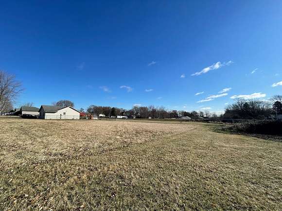 0.46 Acres of Residential Land for Sale in De Land, Illinois