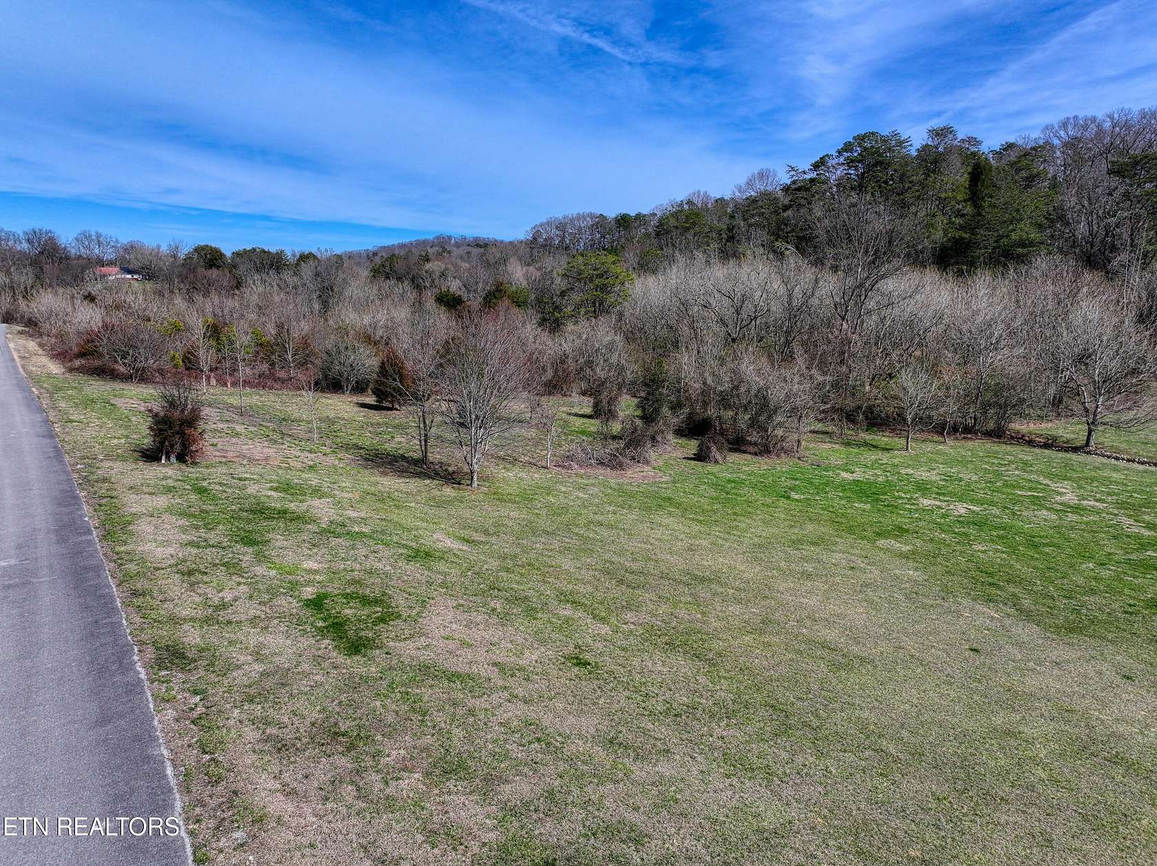 1 Acre of Residential Land for Sale in Newport, Tennessee