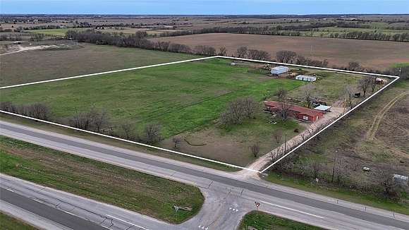 11 Acres of Land for Sale in St. Jo, Texas