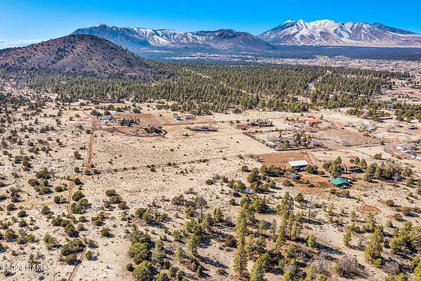 4 Acres of Land for Sale in Flagstaff, Arizona