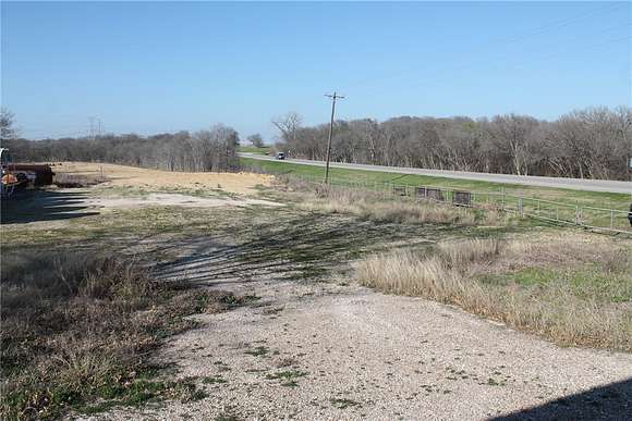 6.8 Acres of Land for Sale in Chilton, Texas