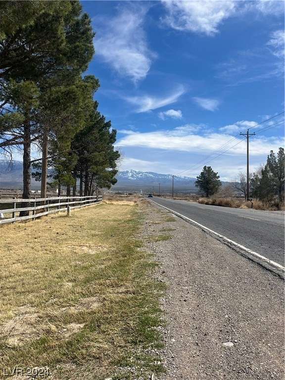 4.5 Acres of Residential Land with Home for Sale in Pahrump, Nevada