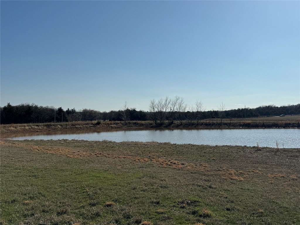 10 Acres of Land for Sale in Shawnee, Oklahoma