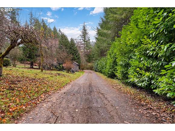 10 Acres of Land with Home for Sale in Amboy, Washington