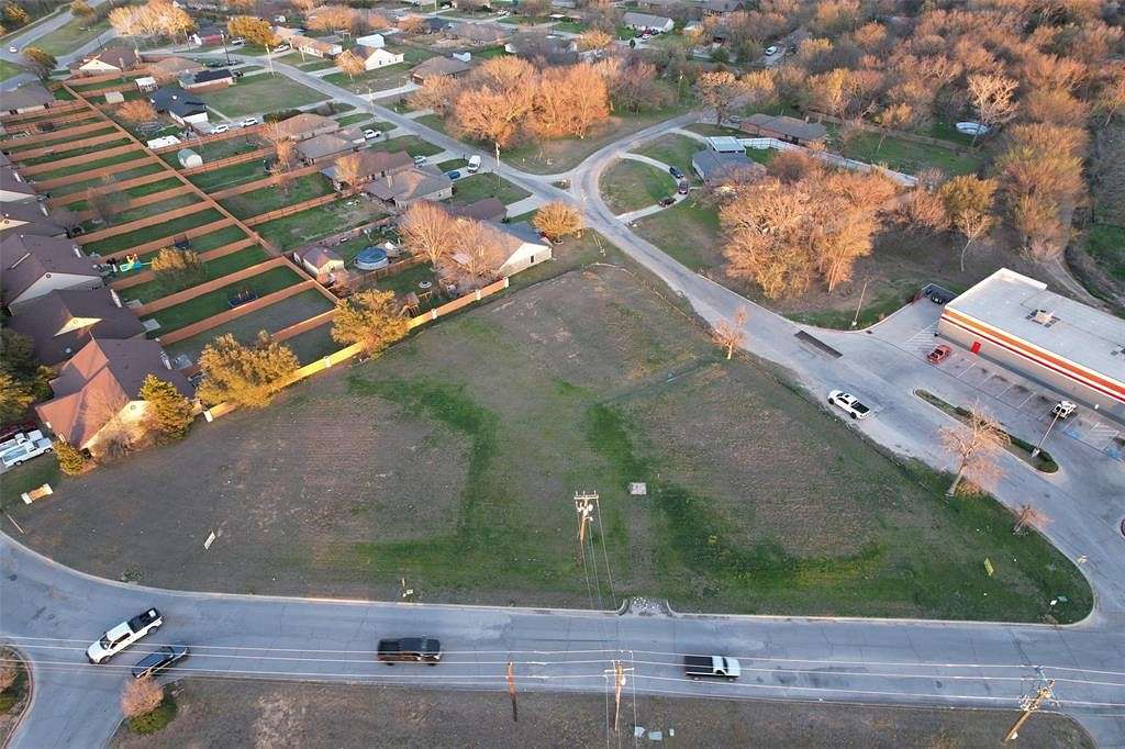 0.44 Acres of Commercial Land for Sale in Springtown, Texas